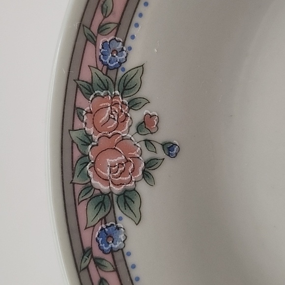 Vintage China Tea Cup and Saucer Made in China - Picture 12 of 12